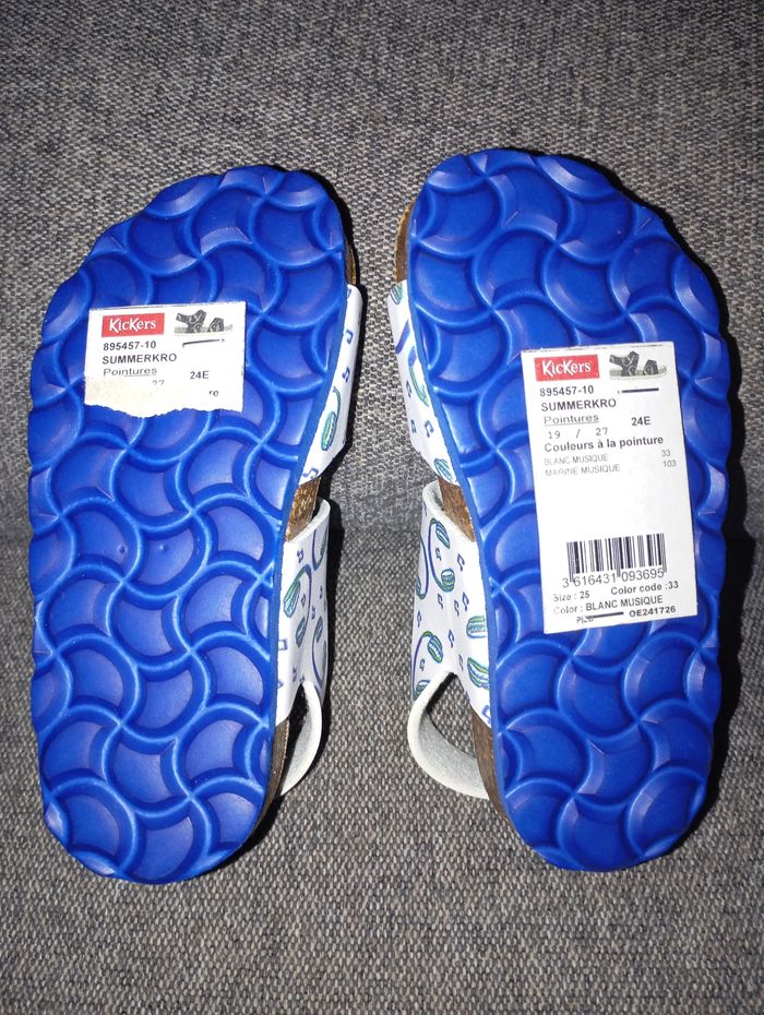 Kickers neuves pour garçon en taille 25 - photo numéro 4