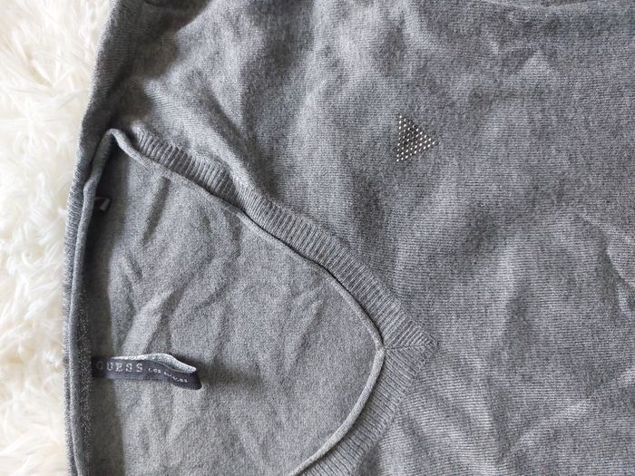 Pull Guess gris - photo numéro 2