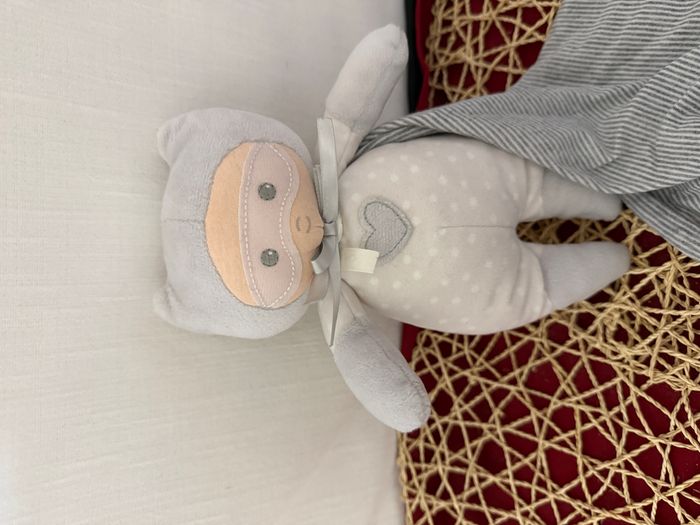 Doudou Mon premier Super Héros kaloo