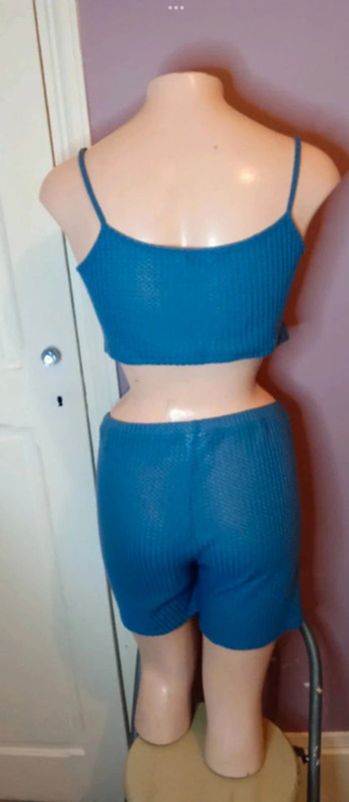 Ensemble bleu - shein - crop top + short - Taille L - photo numéro 4