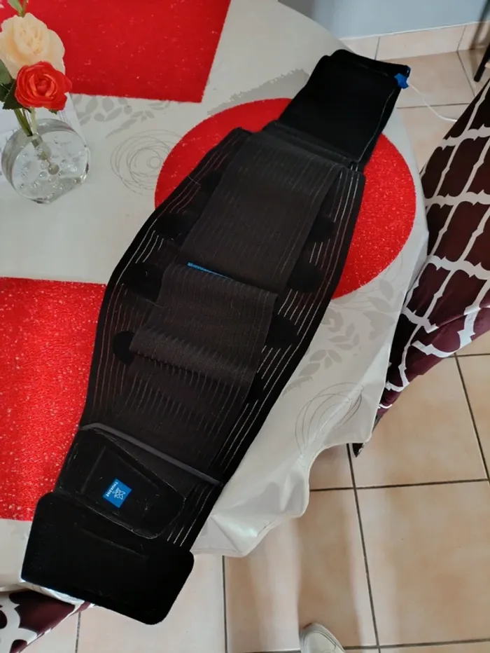 Ceinture lombaire T2 mixte neuve - photo numéro 2