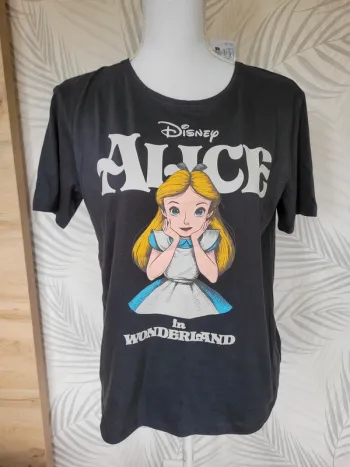 Tee shirt femme Alice aux pays des merveilles neuf Taille M