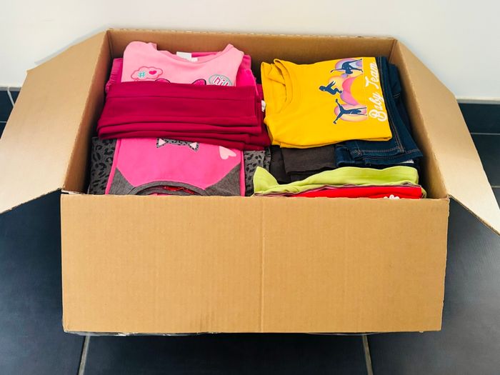 Lot de 42 vêtements en 4 ans - photo numéro 2