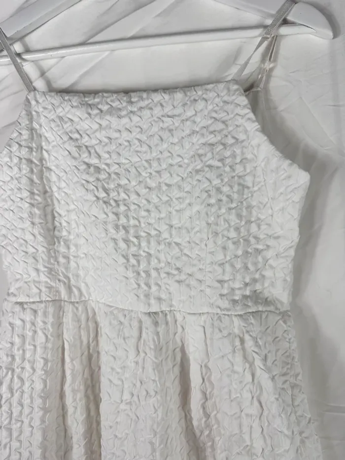 Robe longue blanche YesStyle - photo numéro 2