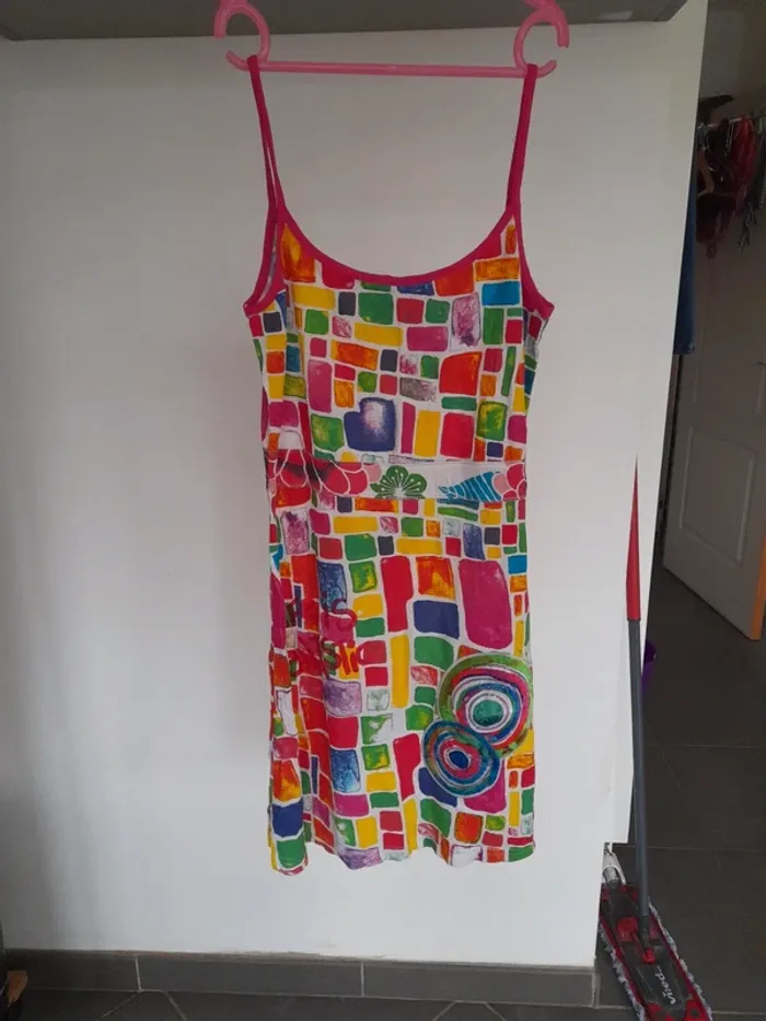 Robe desigual 13/14 ans