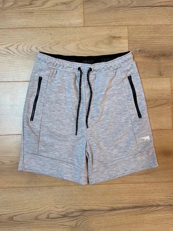 Short gris