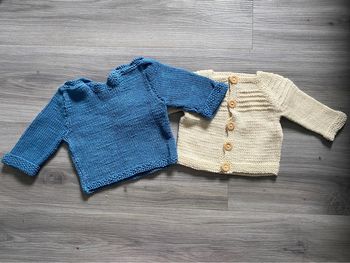 Lot veste/pull bébé