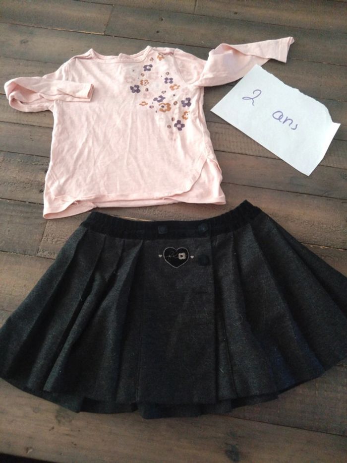Jupe hiver et t shirt 2 ans