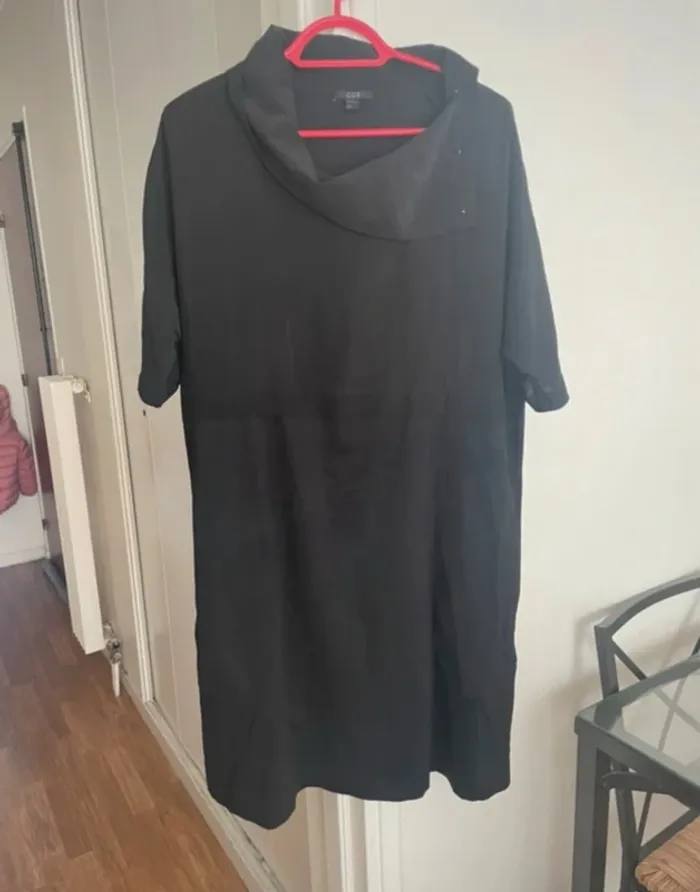 Robe en soie COS - photo numéro 9