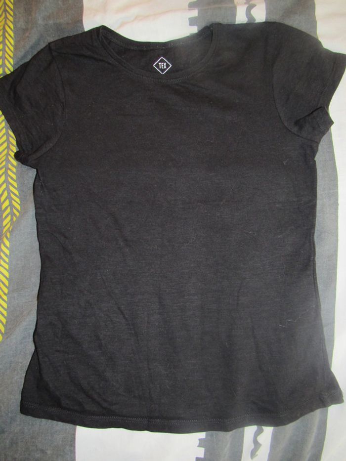 Lot tee shirt unis - photo numéro 4