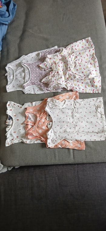 Lot t-shirts 18 mois