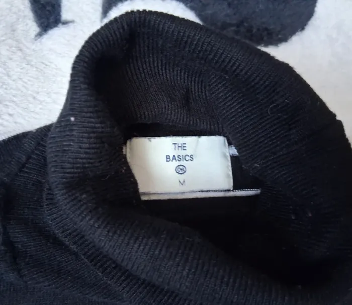 Pull Taille M - photo numéro 2