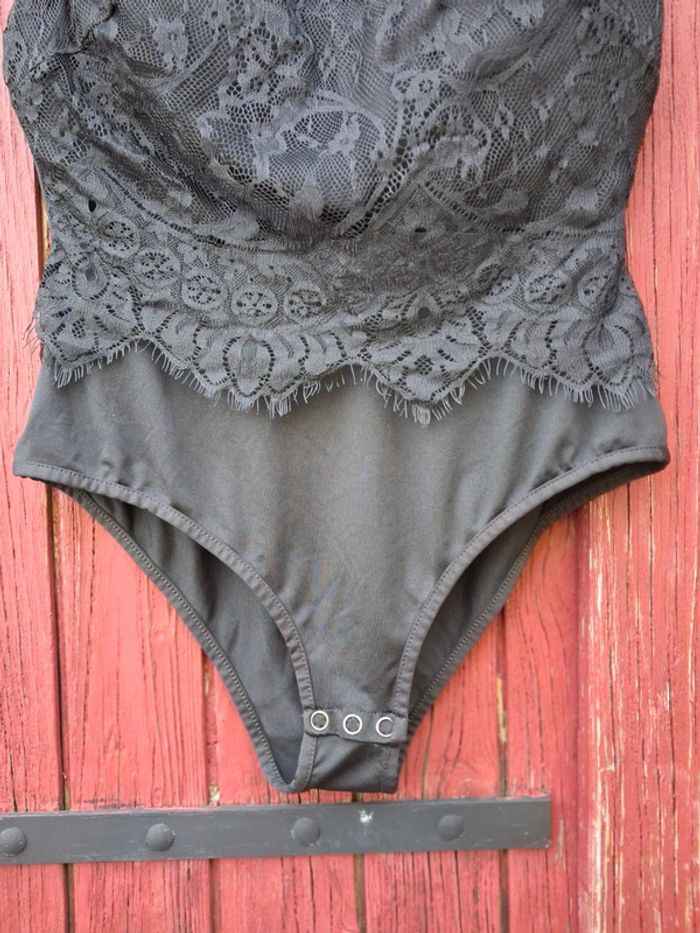 Bodie dentelle taille M - photo numéro 2