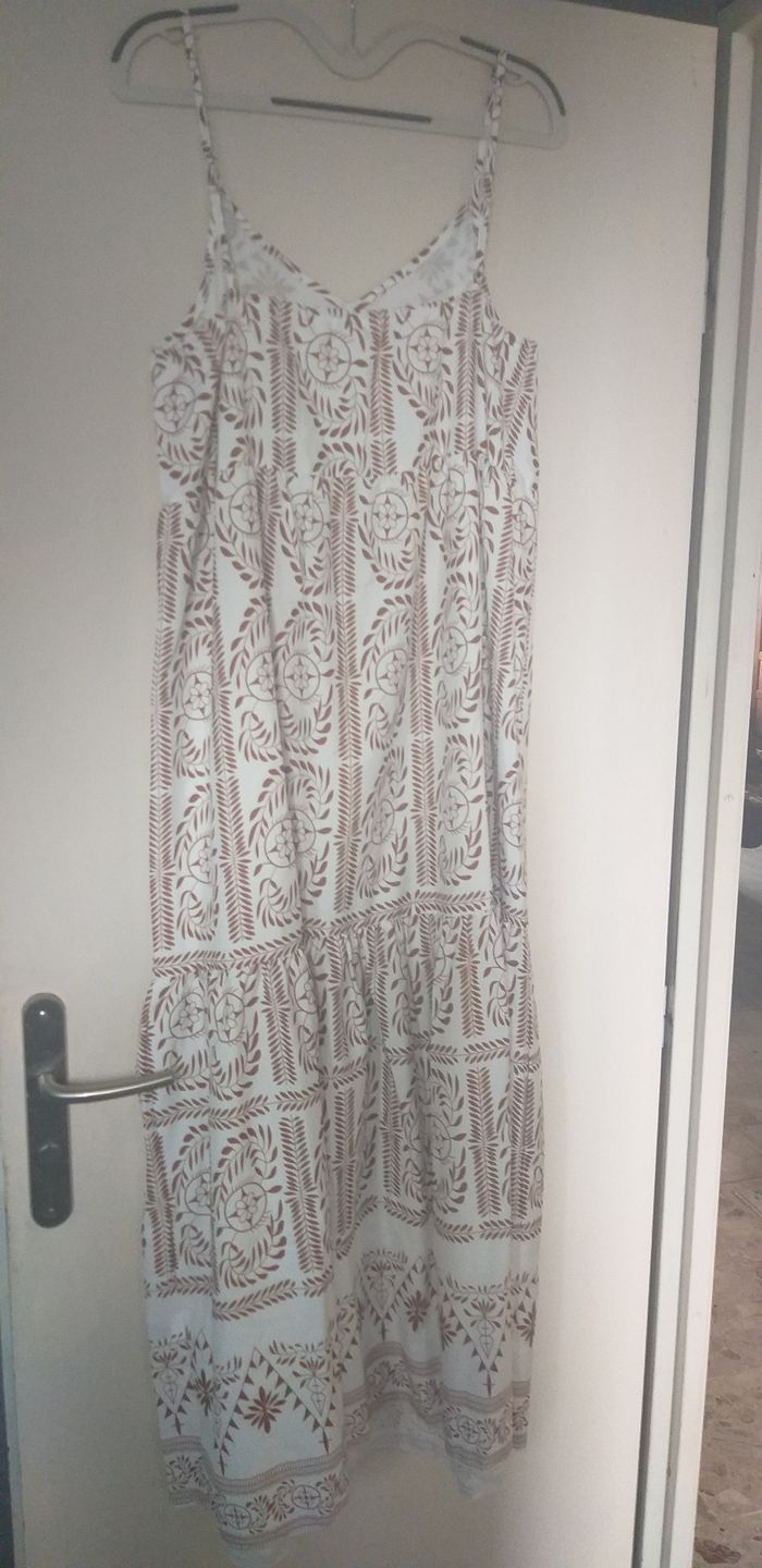 Robe à bretelles taille 40 neuve - photo numéro 4