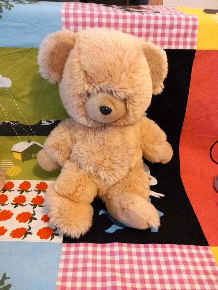 Peluche ours marque boutique nounours 43cm