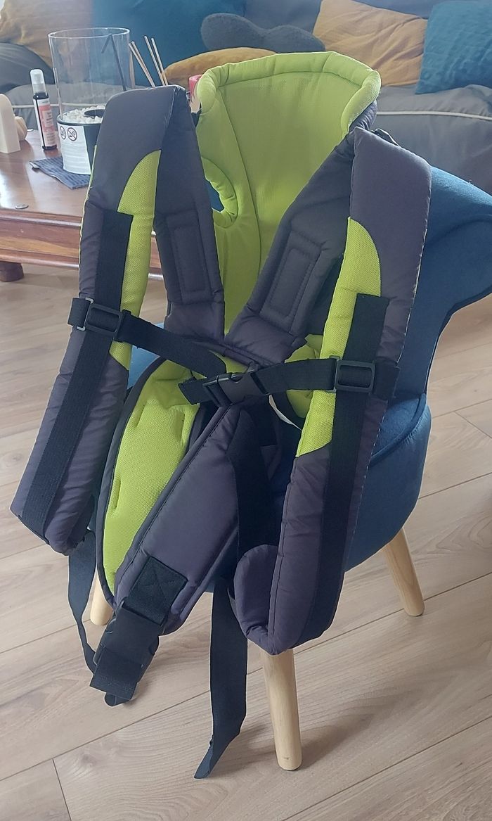 Porte bébé - photo numéro 3