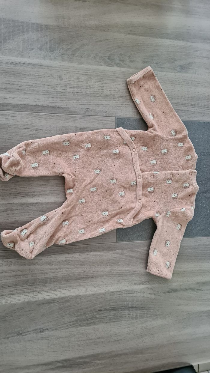 Pyjama - photo numéro 2