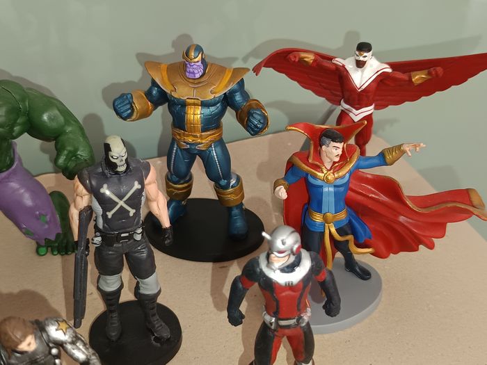 Lot de 20 figurines Marvel Disneyland - photo numéro 8