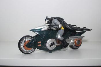 Figurine + Véhicule Batman batcycle - DC Comics 2003