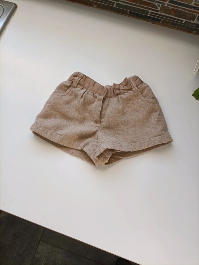 Short 3ans