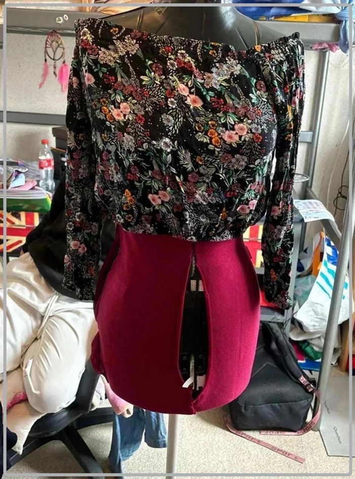 Top court epaule denudee  taille 38 marque H&M - photo numéro 2