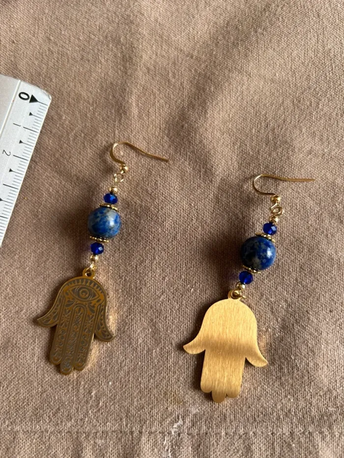 💙🪬Boucles d’oreilles tendance bohème spirituelle Khamsa Lapis-lazuli oriental Vibes earrings🪬💙 - photo numéro 7