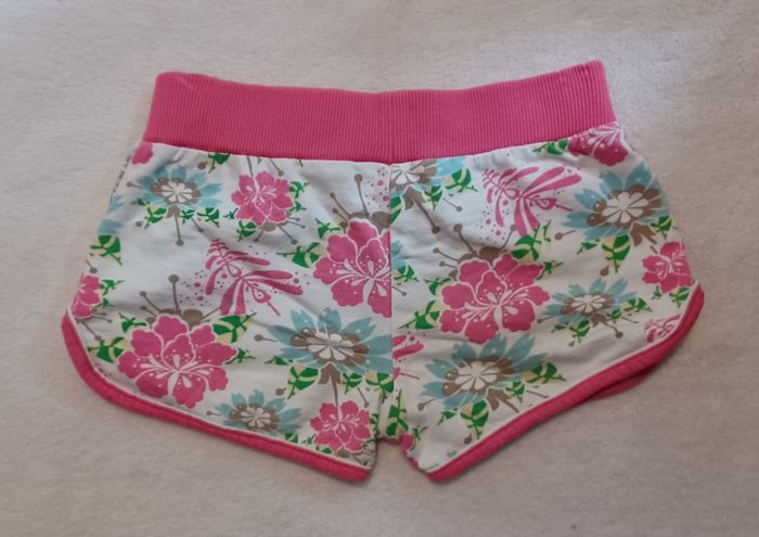 Short fleuri 🌸 - photo numéro 2