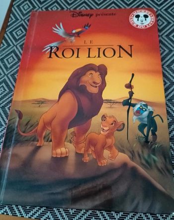 Livre Le Roi Lion - Disney