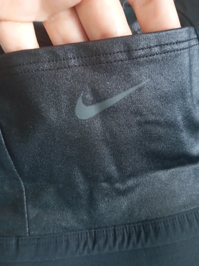 Brassière kids Nike taille XL - photo numéro 6
