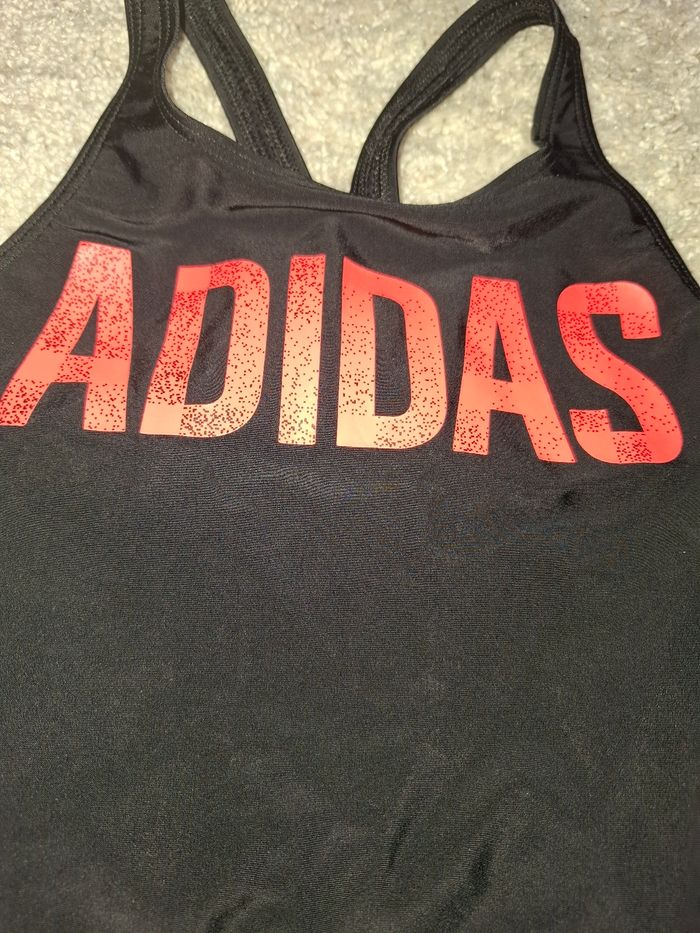 Maillot de bain Adidas 7/8 ans - photo numéro 2
