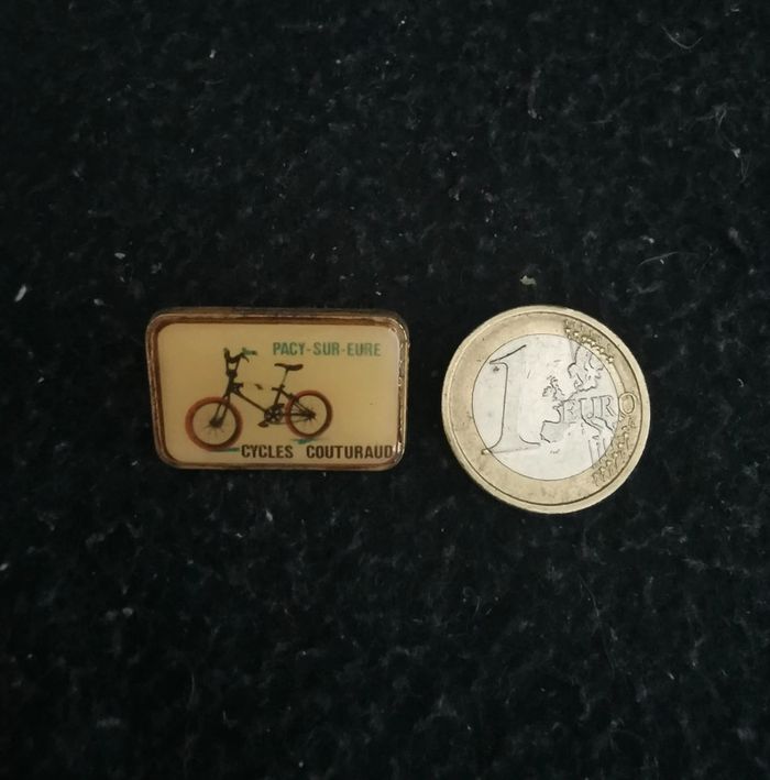 Pins vintage vélo - photo numéro 2