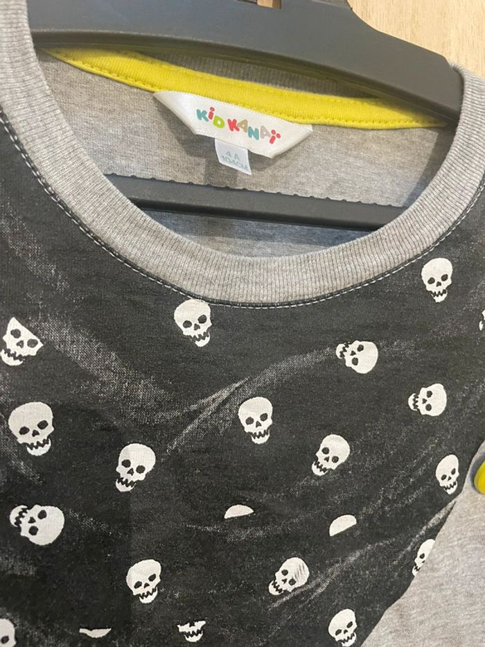 T-shirt manches longues style rock 4 ans - photo numéro 3