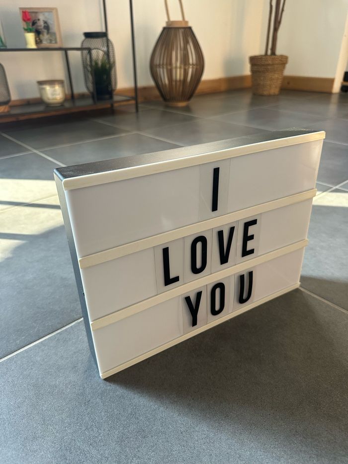 Boîte lumineuse - photo numéro 2