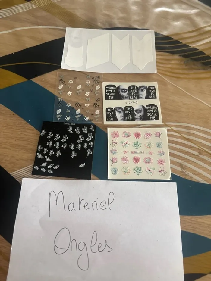 Lots de stickers pour ongles