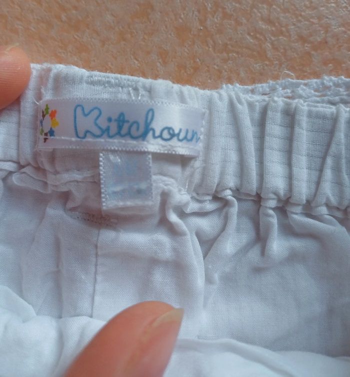 Pantalon blanc avec ceinture à fleurs - photo numéro 3