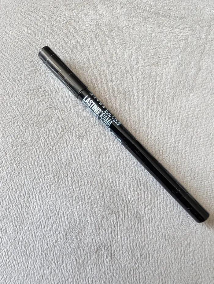 Crayon Khôl ultra noir Maybelline - photo numéro 4