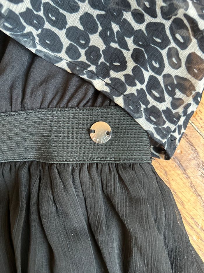 Neuve: robe noir et beige/blanc Esprit taille 10/12 ans - photo numéro 5