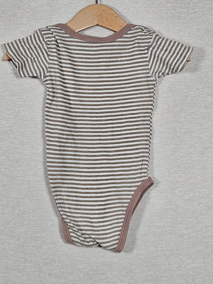 Body manches courtes 9 mois - photo numéro 5