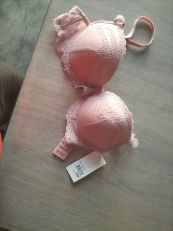 Soutien gorge neuf