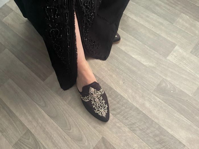 Caftan noir  perles et broderie - photo numéro 9