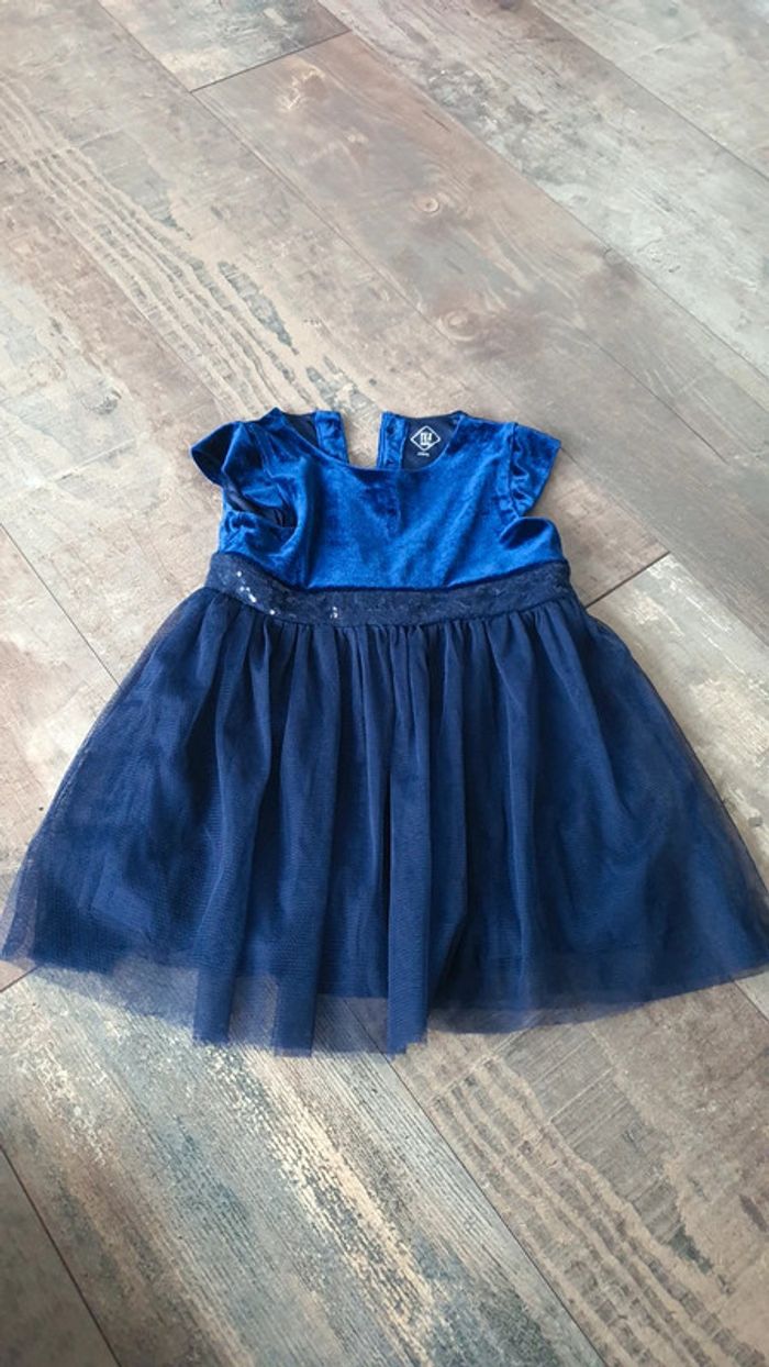 Robe tex 18 mois en très bon état