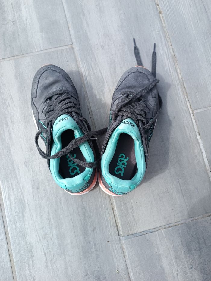 Baskets asics