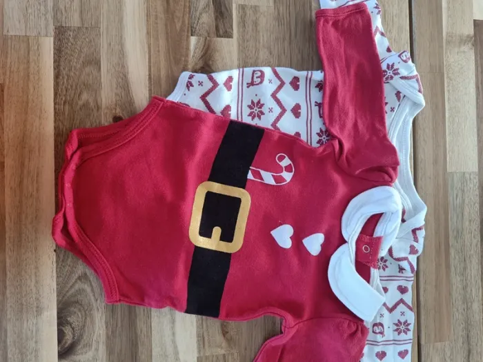 Lot vêtements Noël - photo numéro 2