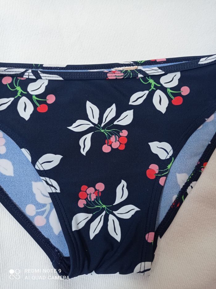 Petit Maillot de bain 2 pieces - photo numéro 2