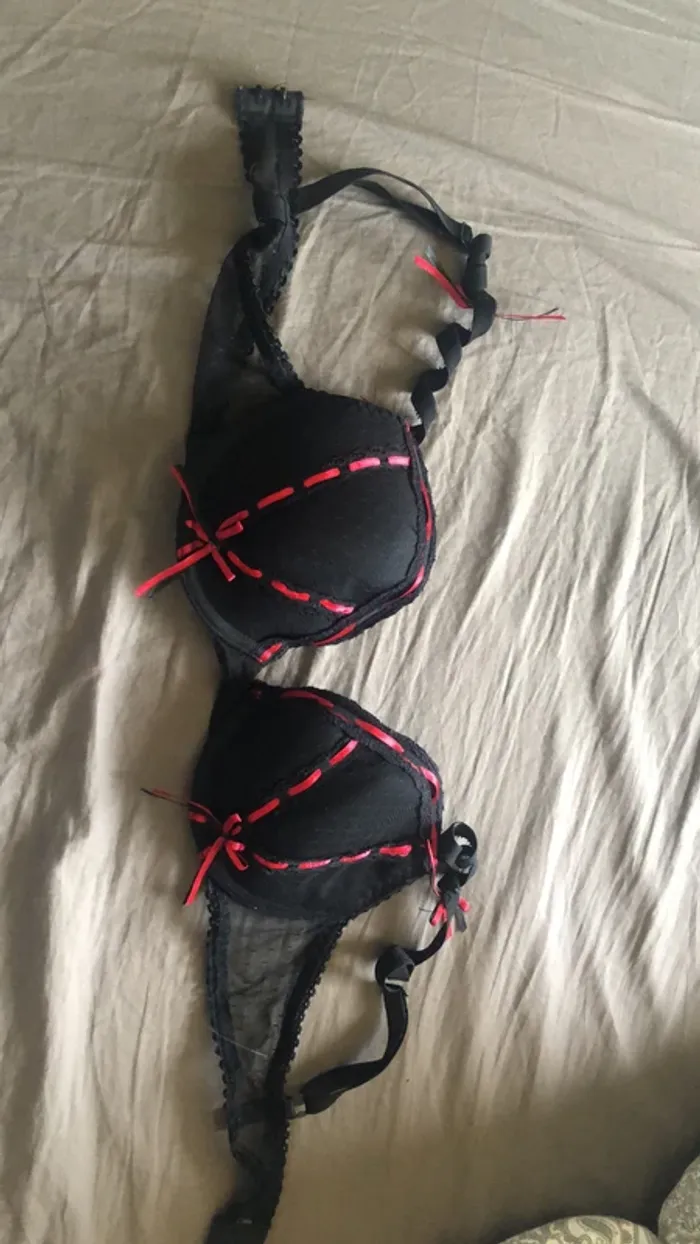 Soutien gorge - photo numéro 2