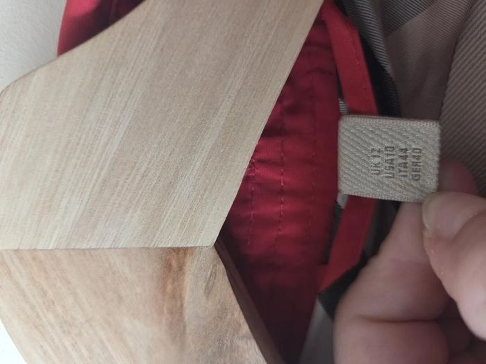 Trench Burberry rouge taille L - photo numéro 6