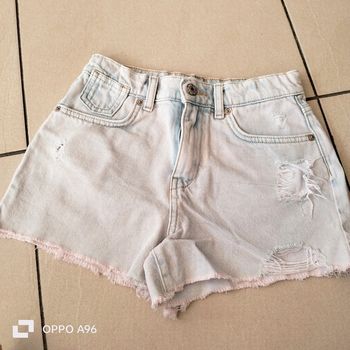 Short jeans