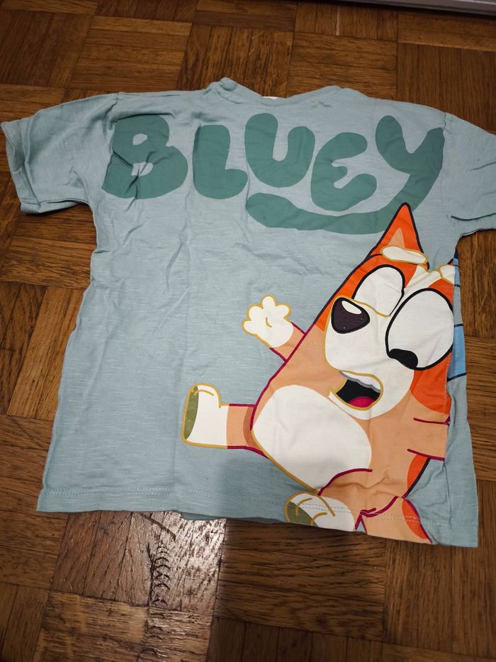 Lot vêtements 6-7 ans - photo numéro 4