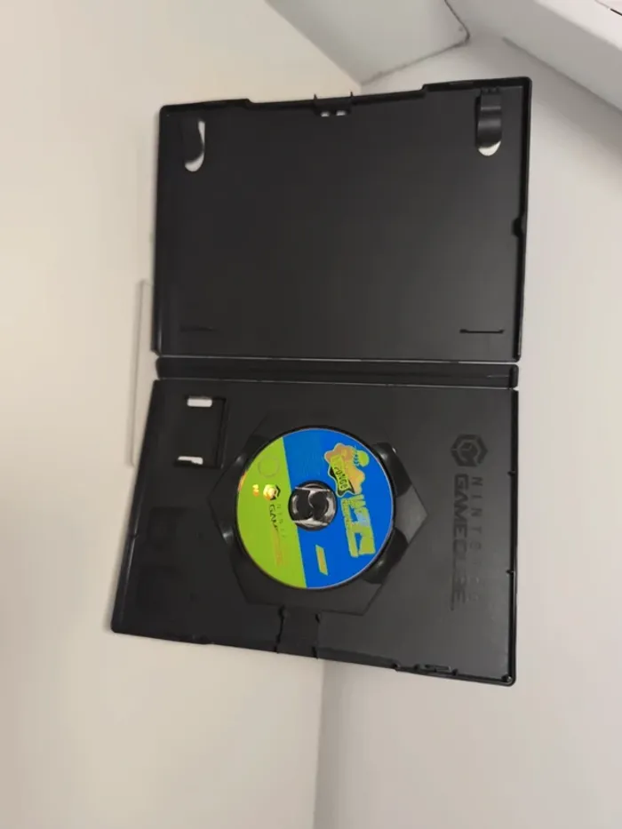 Nintendo - GameCube - Bob l'éponge la créature du crabe croustillant - photo numéro 2