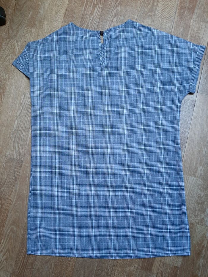 Robe droite - photo numéro 3